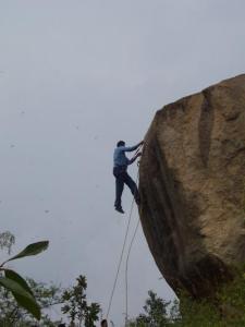 Zoomering up the mountain